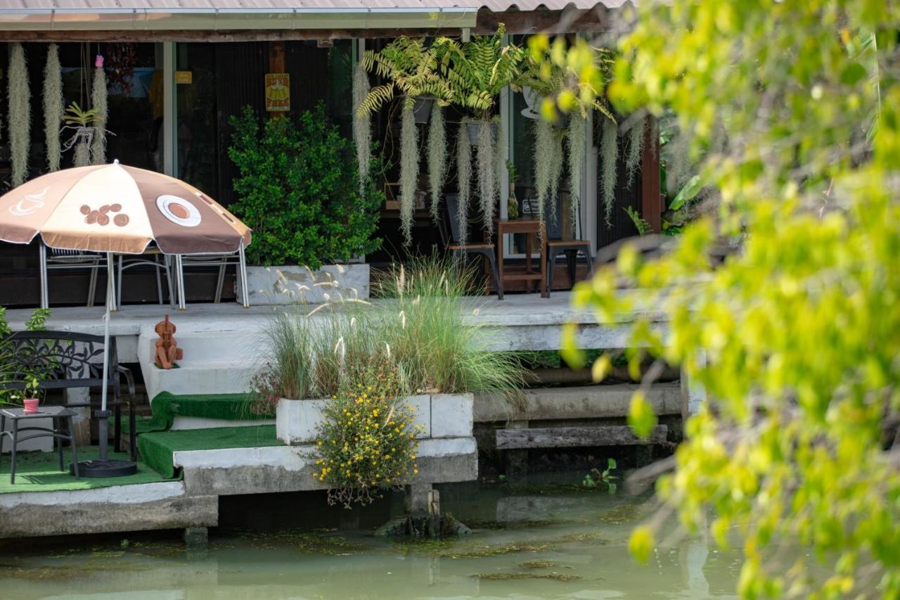 Reuan Vilawan Ratchaburi Dış mekan fotoğraf